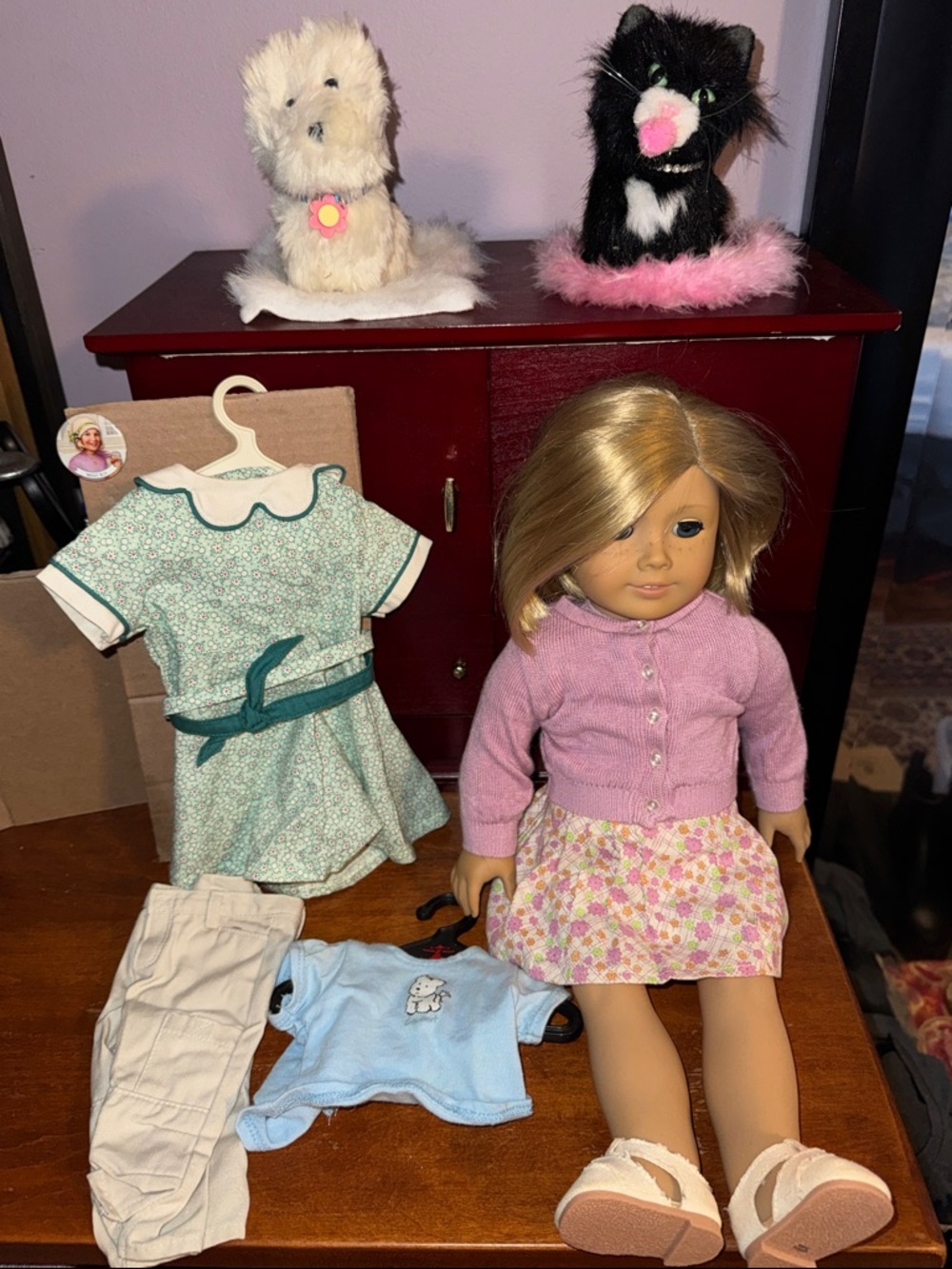 American Girl Doll Original Kit + extra Outfits and pets Coconut and Licorice